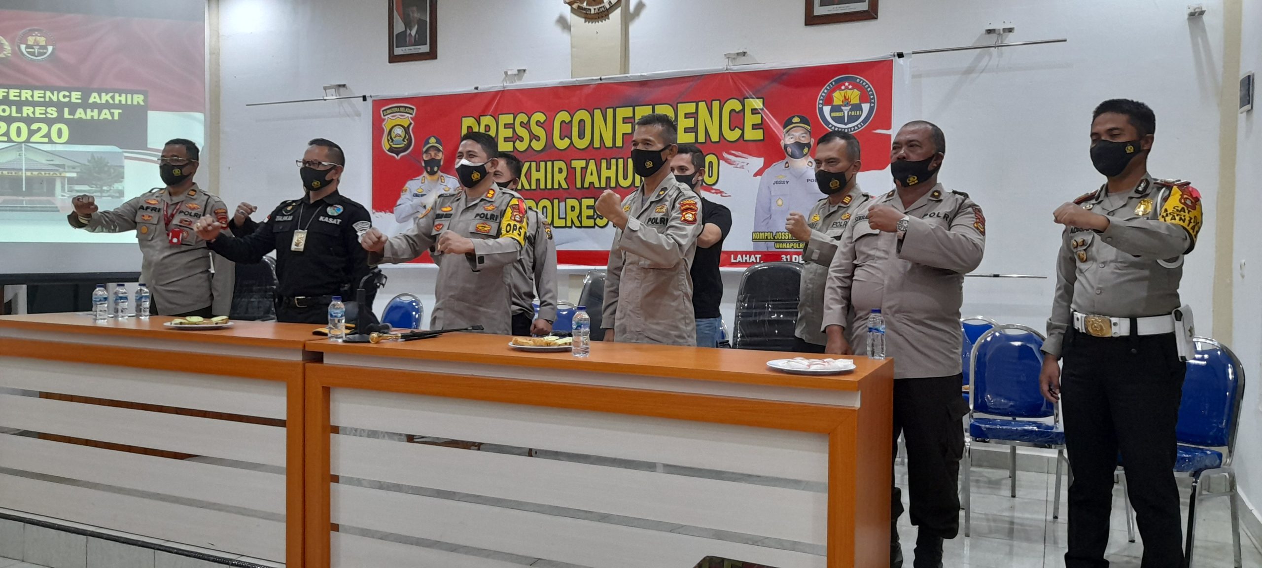 Press Confrence Akhir Tahun Polres Lahat, Ini Pencapaiannya Sepanjang Tahun 2020 di Semua Bidang Program