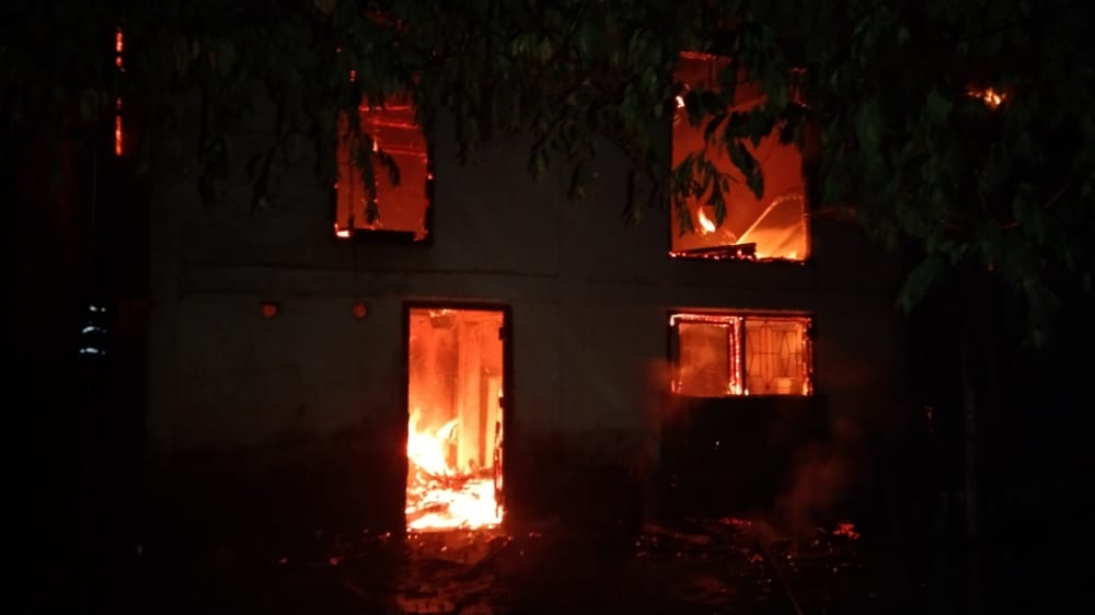 Kebakaran di Kelurahan Pagar Agung, Dua Unit Rumah Hangus