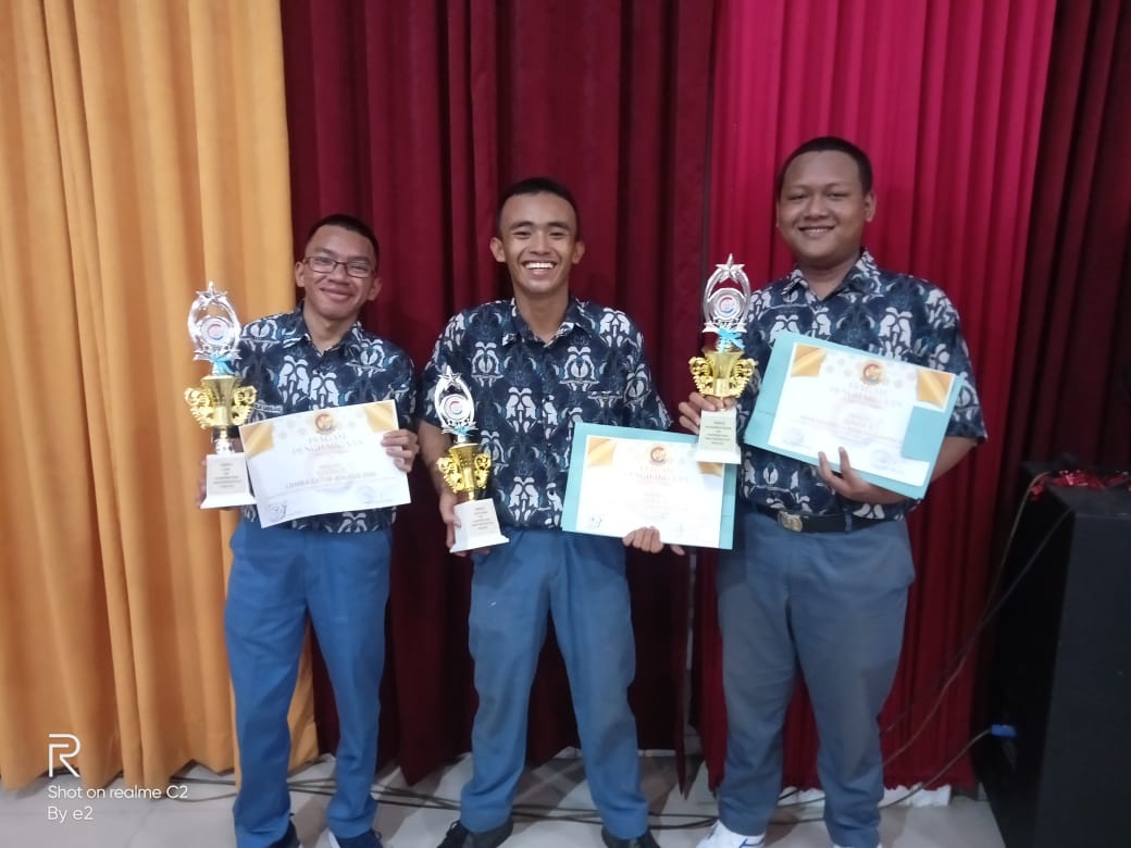 3 Siswa SMK PGRI 2 Lahat Raih Juara Dalam Seleksi OS-PGRI Tingkat Daerah Sumatera Selatan