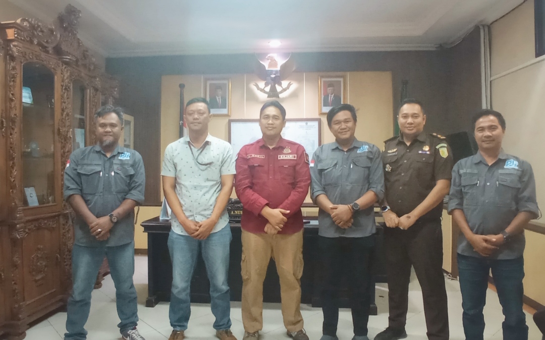 Jalin Silaturahmi, DPC PJS Muara Enim Sambangi Kantor Kejaksaan Negeri.