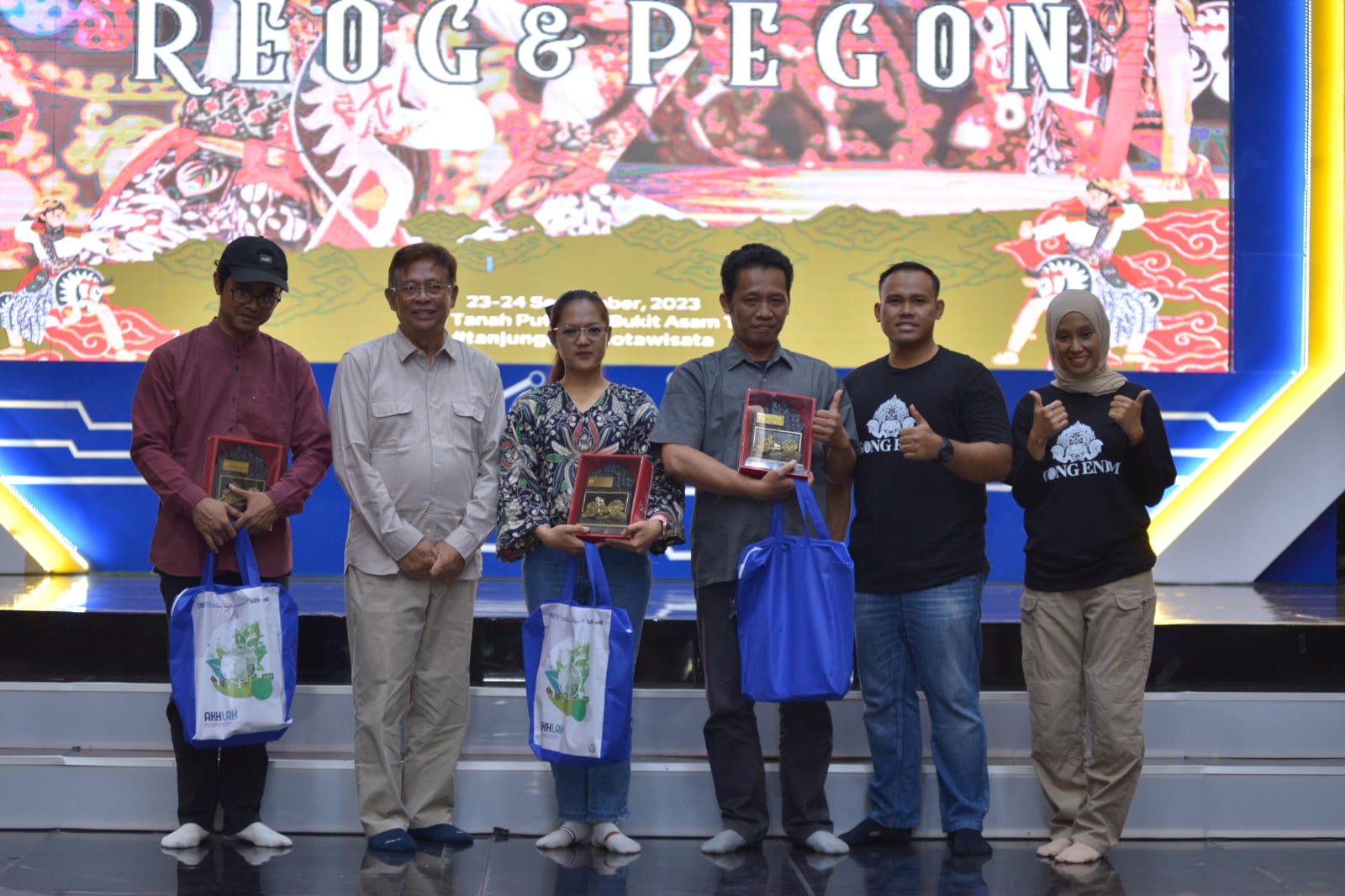 Menuju Kota Wisata, Korwis PTBA Gelar Workshop dan Pelatihan Seni Tari Multikultural Reog & Pegon
