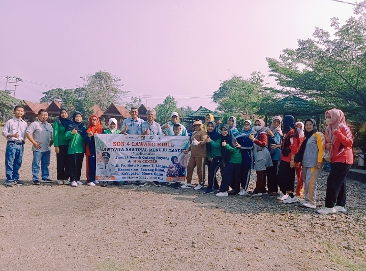 Ketua PGRI Kecamatan Lawang Kidul Ikut Giat Jum’at Bersih
