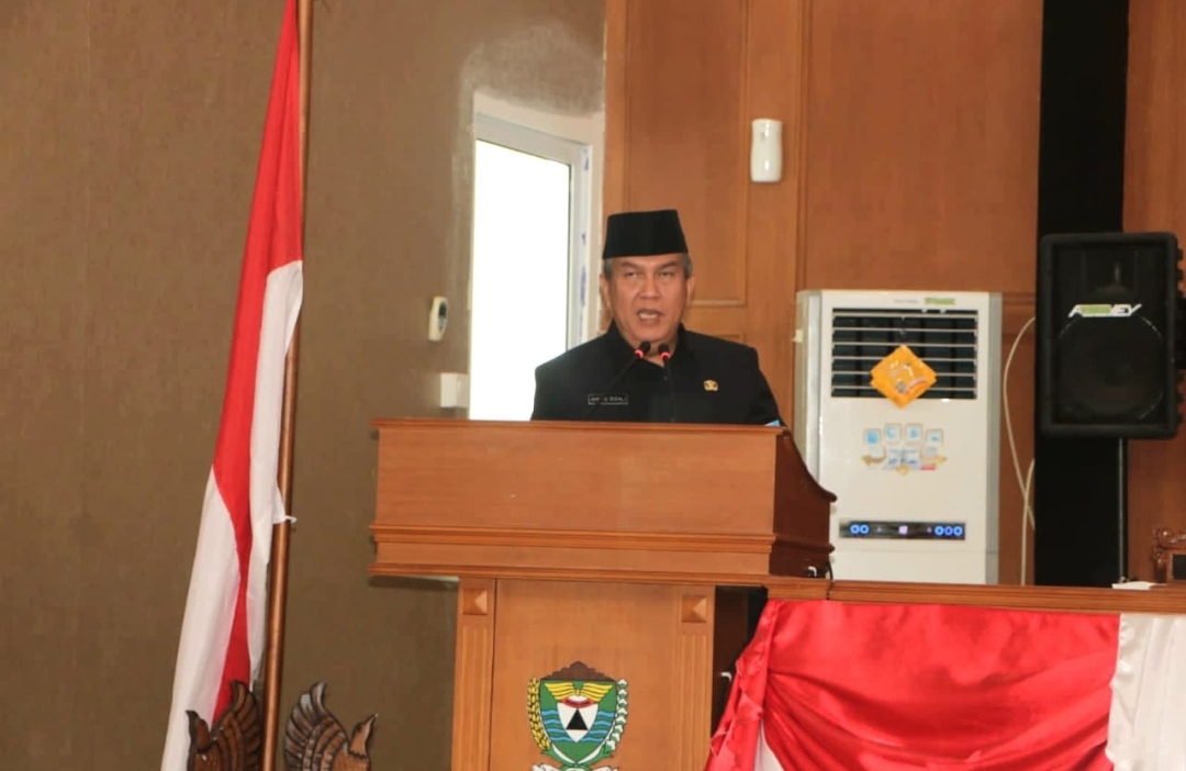 Pj. Bupati Sampaikan Penjelasan Terhadap 2 Raperda yang Diusulkan Kepada DPRD