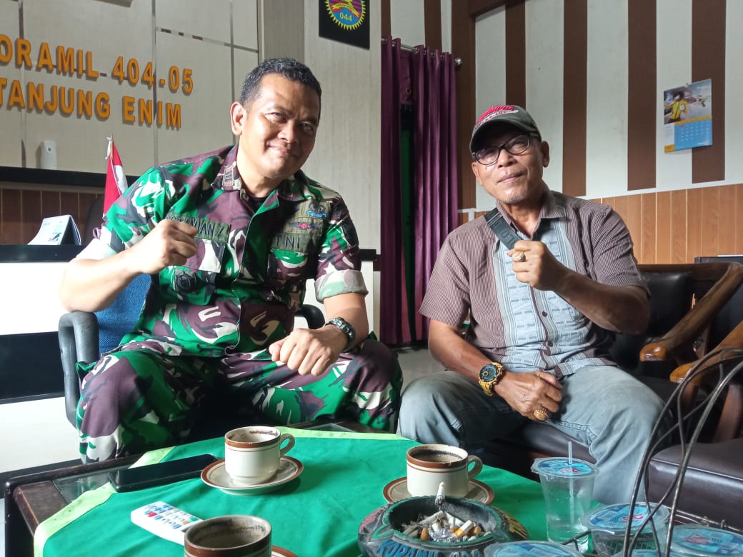Ketua IJLK silaturahmi dengan Danramil 404-04/Tanjung Enim