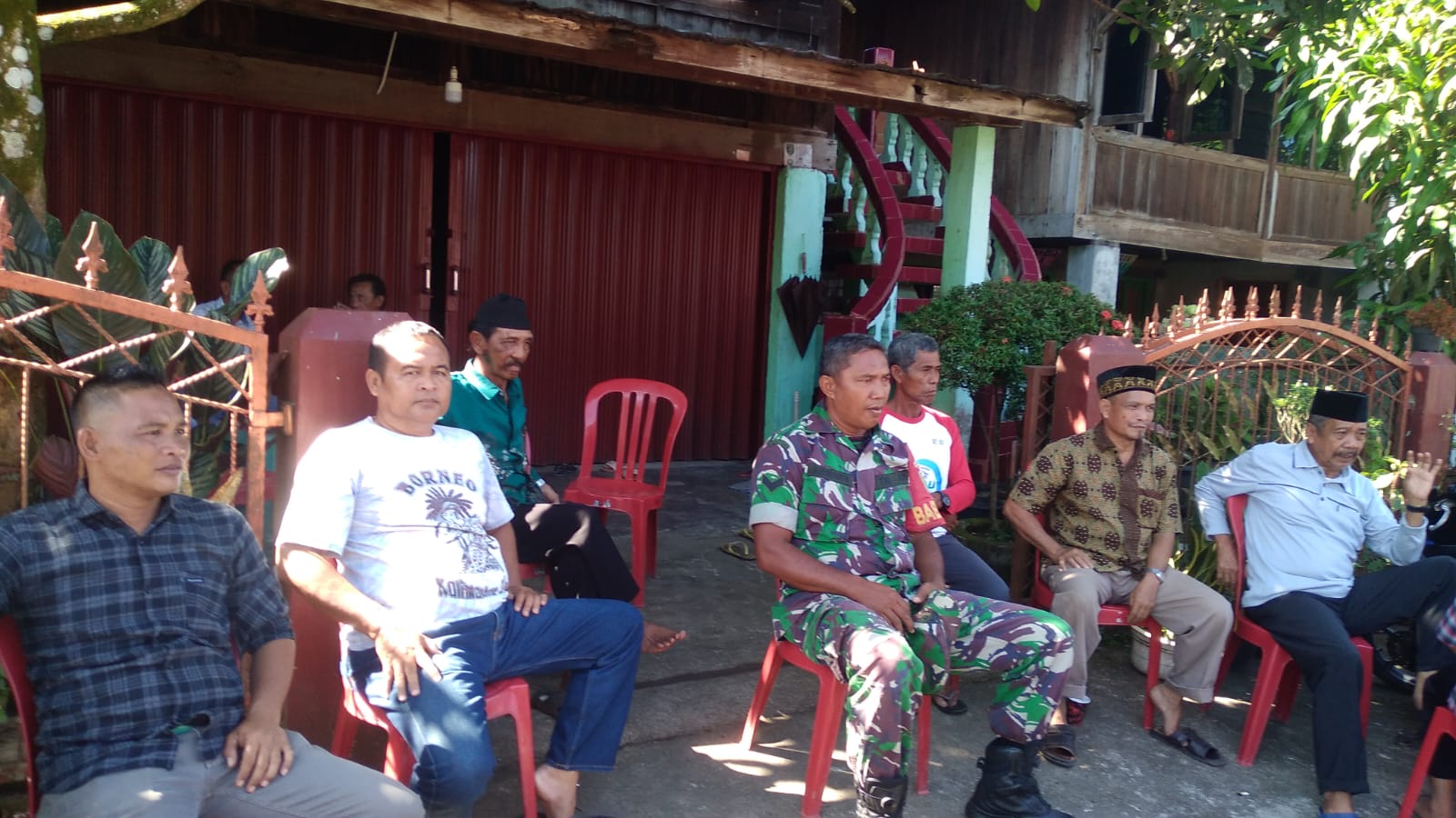 Babinsa Desa Muara Meo, Takjiah Warga Yang Meninggal