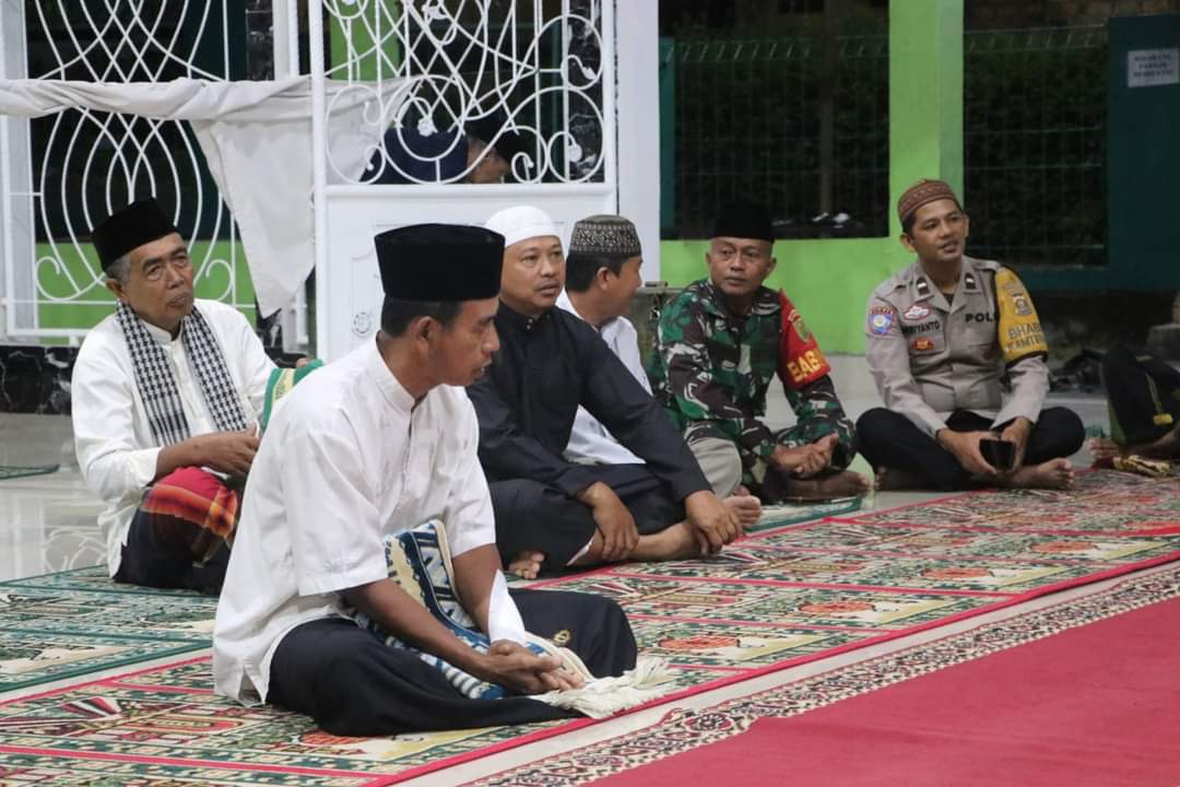 Komsos, Babinsa dan Bhabinkamtibmas Bersama Tokoh Agama Serta Pemuda, Sepakat Ciptakah Keamanan