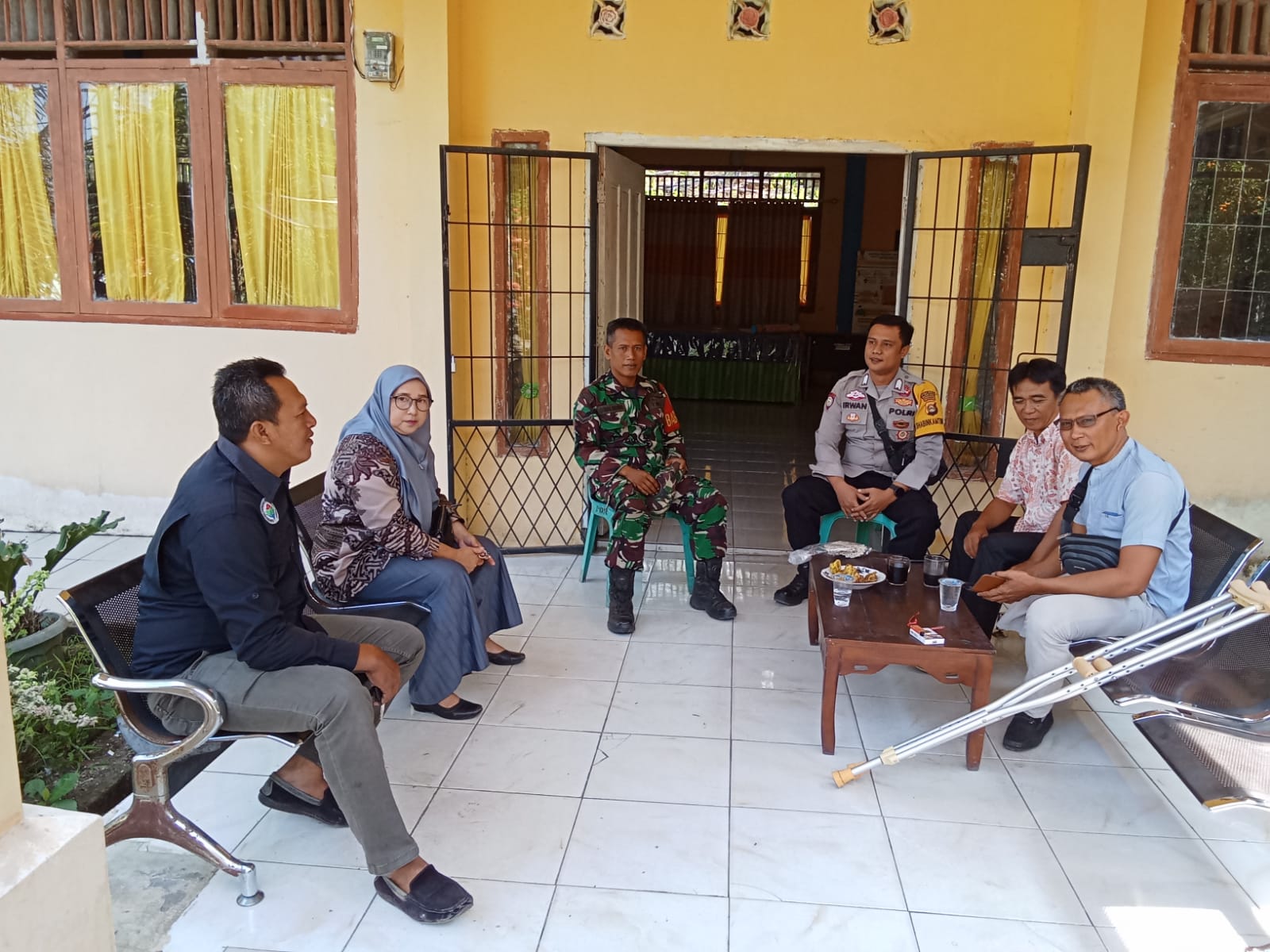 Melalui Komsos, Babinsa Serda Gunalansyah Inginkan Masyarakat Desa Binaan nya Sejahtera