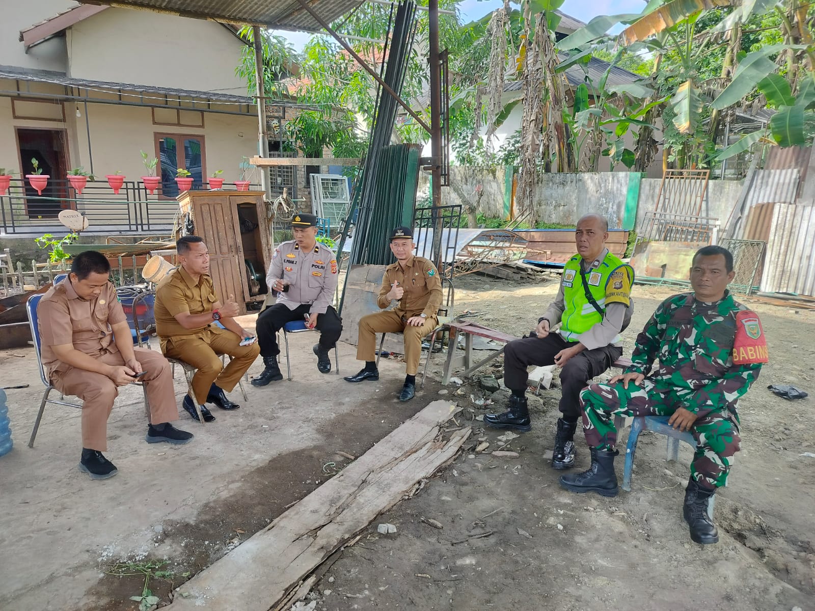 Jaga Sinergitas, Babinsa Keban Agung Ajak Stakeholder Bahas Keamanan di Wilayah