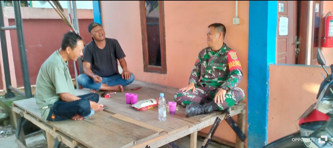 Komsos, Babinsa Koramil TE Ingatkan Warga Binaan Untuk Taati Kamtibmas