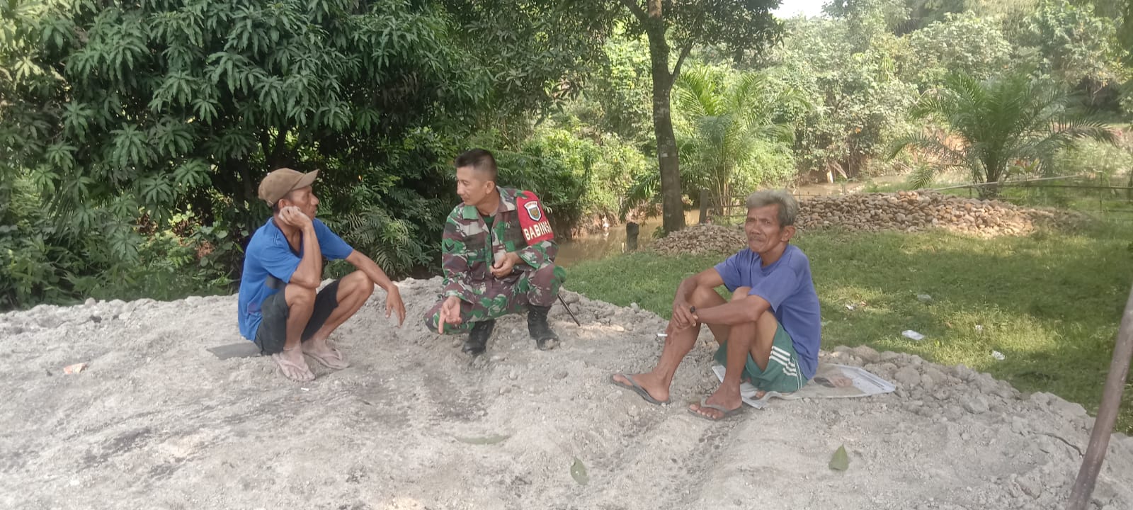 Babinsa Koramil 05/TE Berikan Himbauan Keamanan Ke Warga Binaan