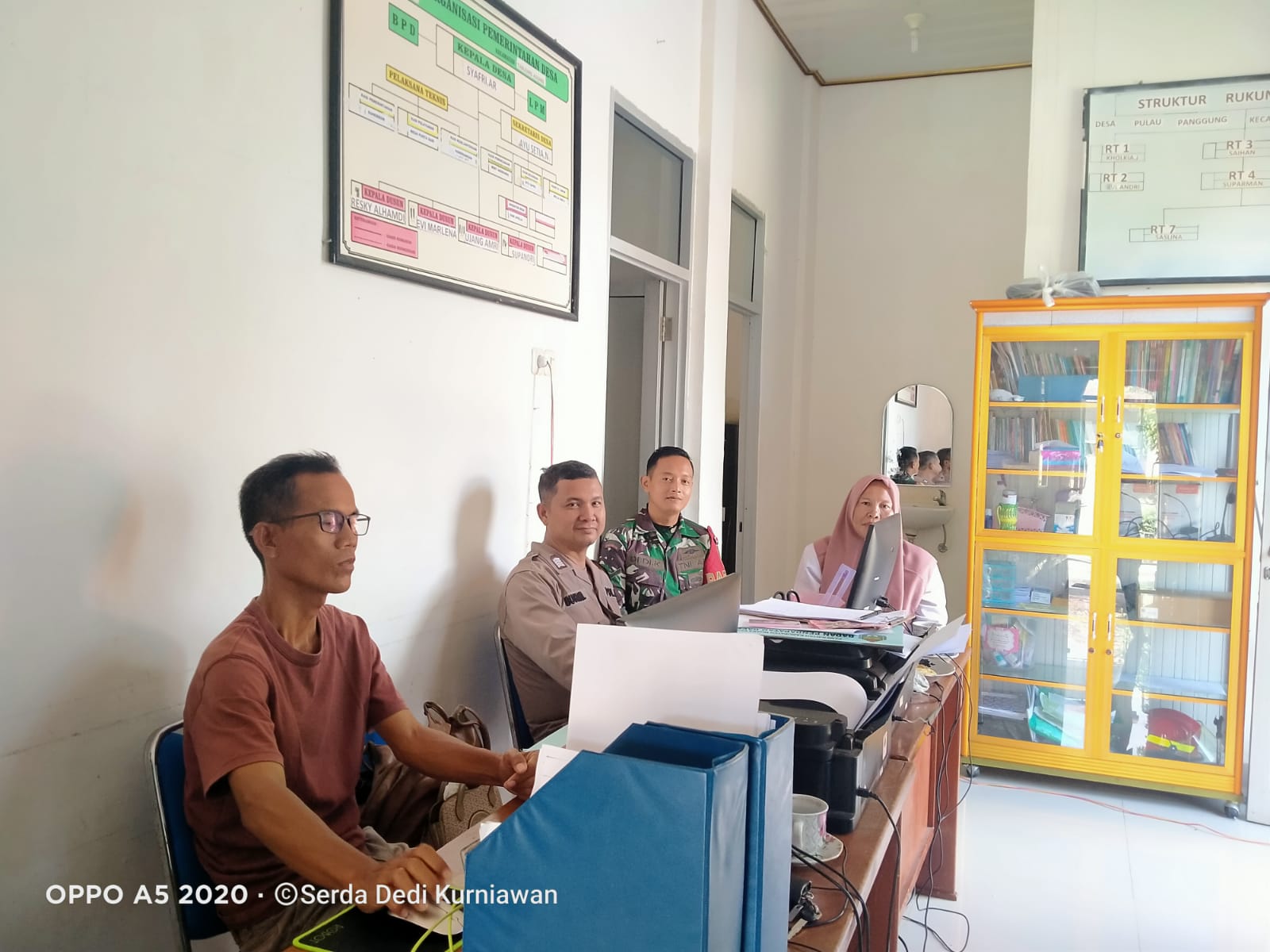 Jaga Sinergitas , Babinsa 05/TE Komsos Bareng Anggota Bhabinkamtibmas