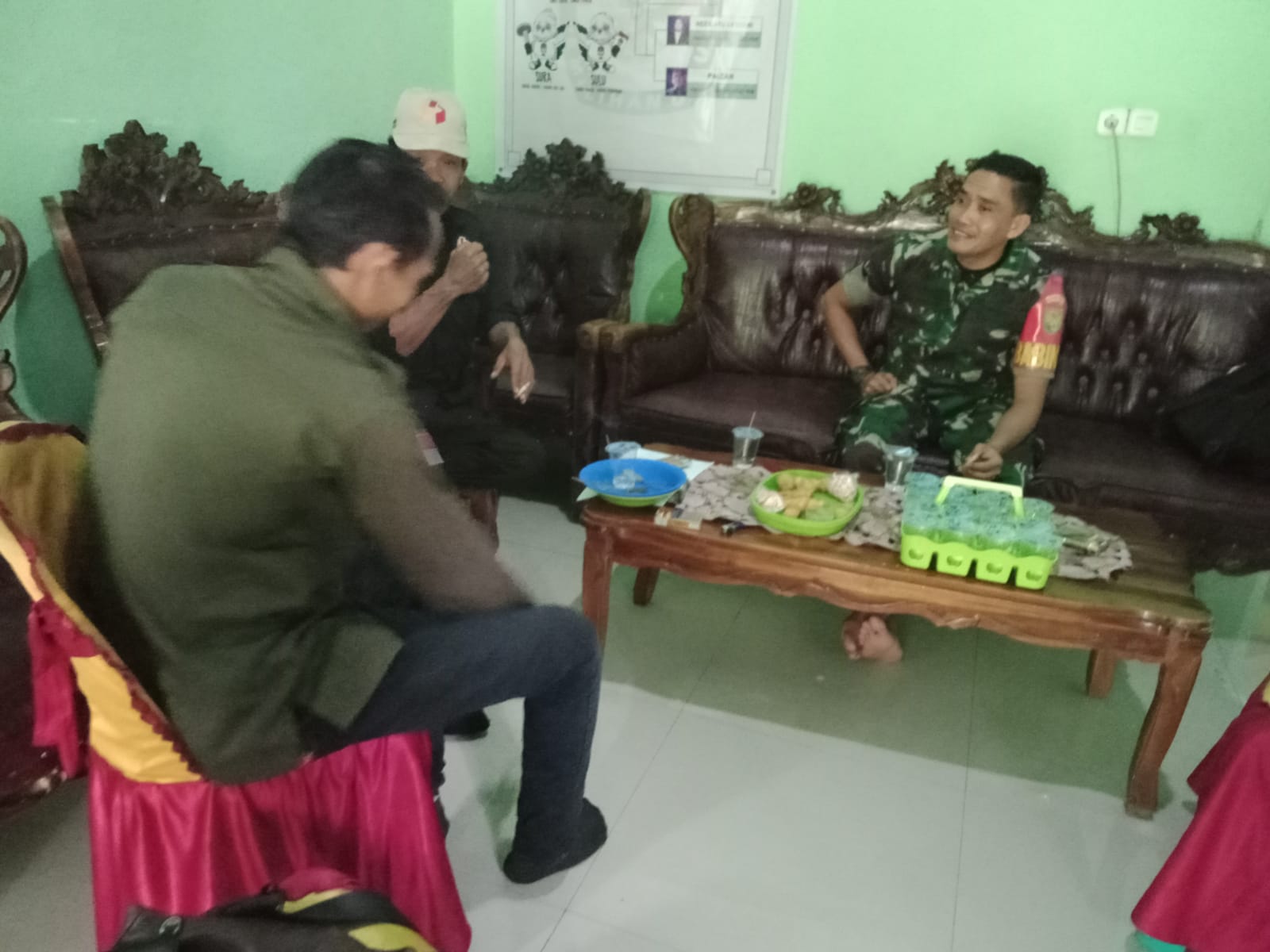 Babinsa Padang Bindu Koramil 404-05/TE Anjangsana Bersama Tokoh Masyarakat