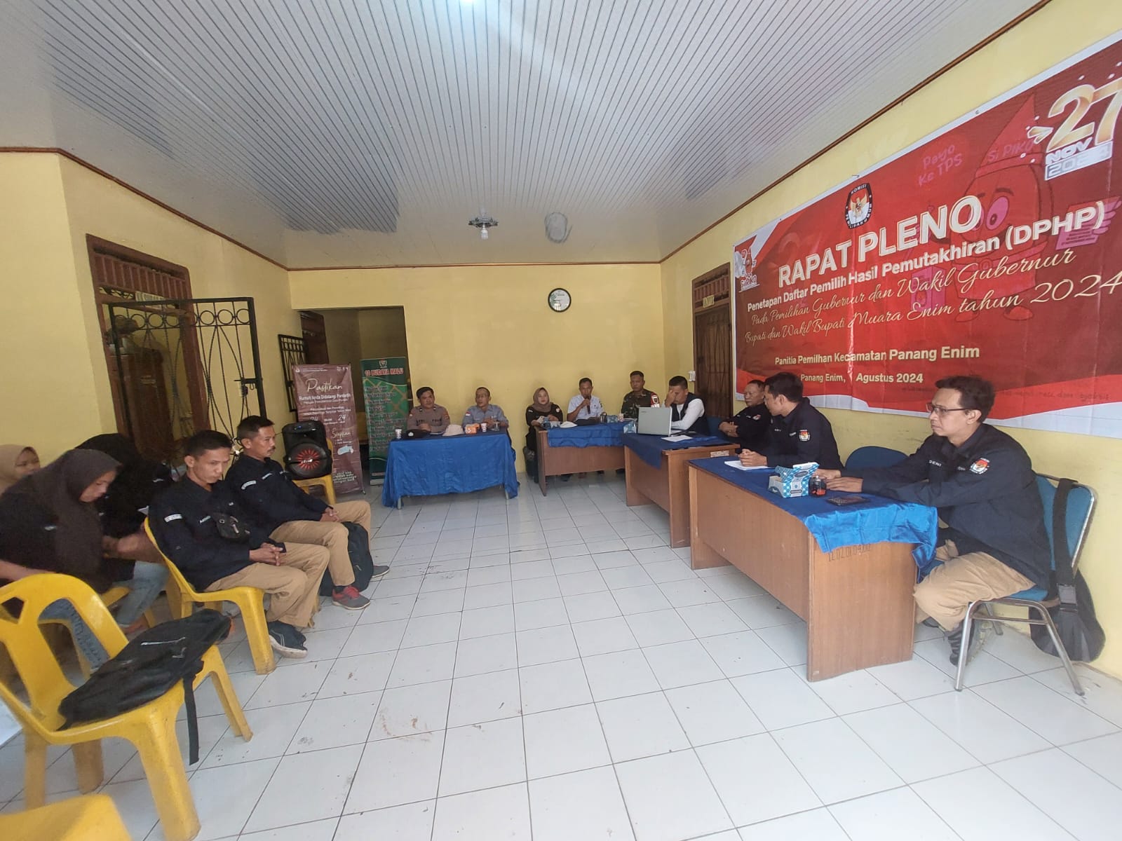 Serka Redi Hadiri Rapat Pleno Tingka Kecamatan Di Panang Enim