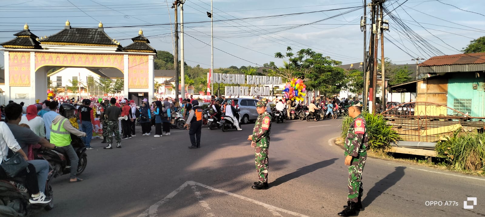 Serda Amin Syahril Bantu Amankan Acara Karnaval Tingkat TK Se-Lawang Kidul