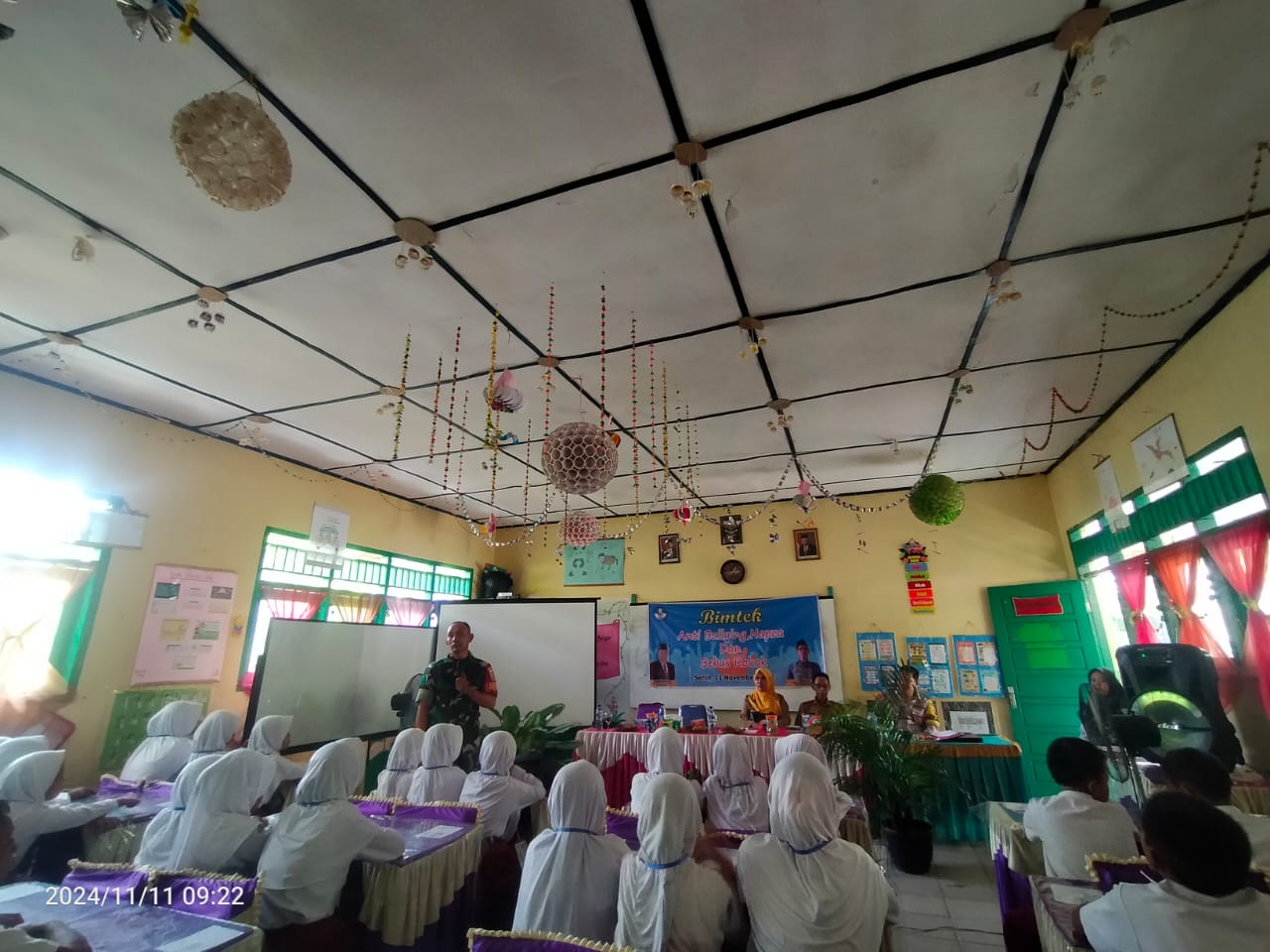 Serma Robinson Berikan Sosialisasi Cegah Bullying di Dunia Pelajar
