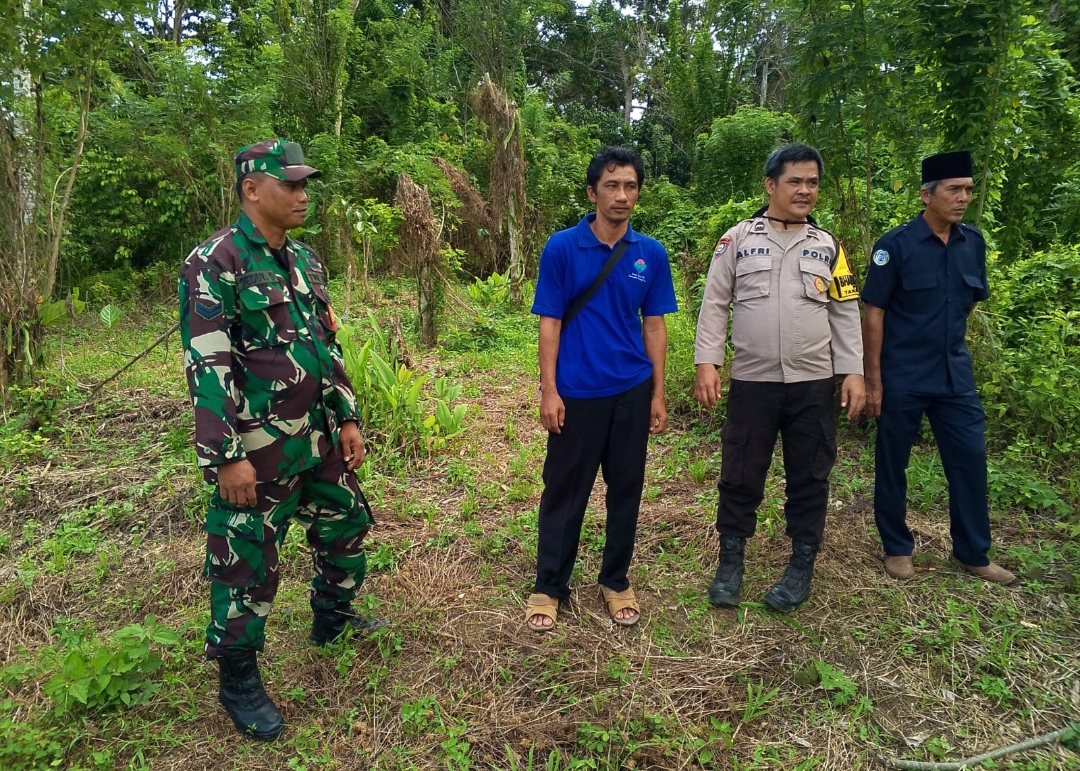 Babinsa Koramil Tanjung Enim Patroli Bangsit Bencana Di Desa Binaan