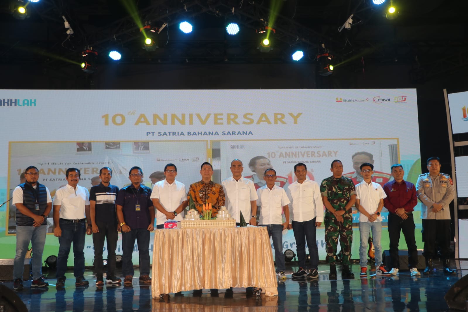 Puncak Perayaan HUT PT SBS Ke 10, Agung Pratama Sampaikan Capaian Spektakuler