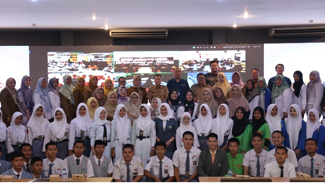 Bukit Asam Gelar Sosialisasi Bidiksiba untuk Siswa-siswi dari Keluarga Prasejahtera