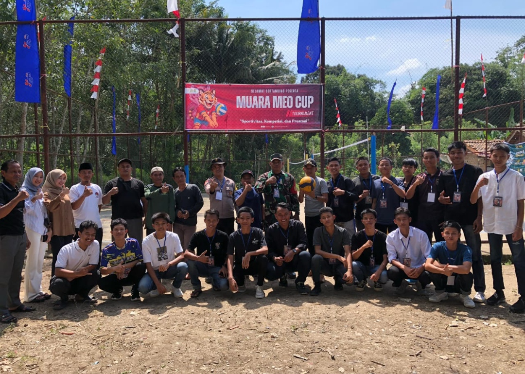 Babinsa Koramil 404-05/Tanjung Enim Monitor Pelaksanaan Turnamen Volly Muara Meo Cup