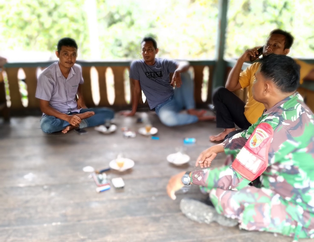 Babinsa Muara Meo Lakukan Komsos Dengan Warga Binaan