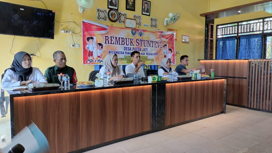 Babinsa Pagar Jati Ikut Serta Giat Rembuk Stunting