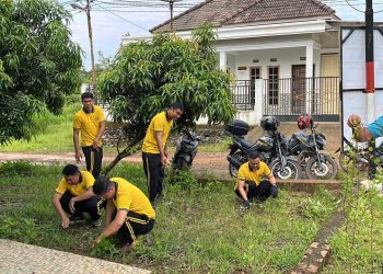 Polres Muara Enim Gelar “Belida Asri”, Kerahkan Seluruh Personel Bersihkan Lingkungan