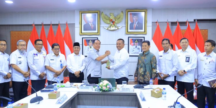 Wagub Sumsel Cik Ujang Terima Kunjungan Ombudsman RI, Bahas Peningkatan Pelayanan Publik
