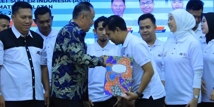 Wagub Sumsel Cik Ujang Dorong Pembinaan Atlet dan Generasi Muda saat Hadiri Pelantikan Pengurus ASSI Sumsel 2025–2030