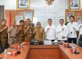 Plt Bupati Sumarni dan PTBA Lanjutkan Talud Sungai Enim, Target Selesai Akhir 2026