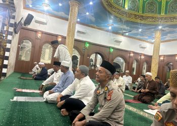 Subuh Berkah di Masjid Assa’i, Kapolres Muara Enim Perkuat Silaturahmi dan Kamtibmas Bersama Warga