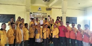 Kantongi 21 Ketua Kecamatan, H. Adriansyah Kembalikan Formulir dan Siap Pimpin Golkar Muara Enim
