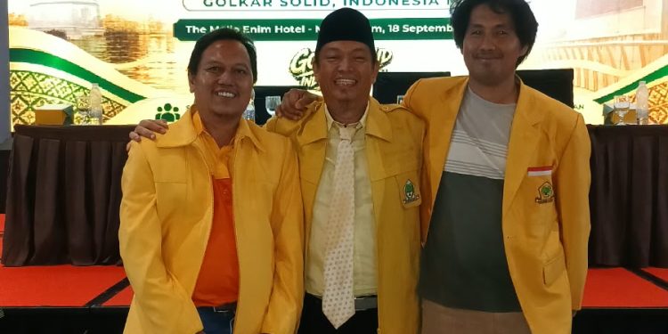 Resmi Nakhodai Golkar Muara Enim, H. Adriansyah Kibarkan Panji Beringin hingga Pelosok