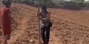 Polsek Lawang Kidul Perkuat Ketahanan Pangan, Tanam Jagung Bersama Kelompok Tirta Tani Sukses